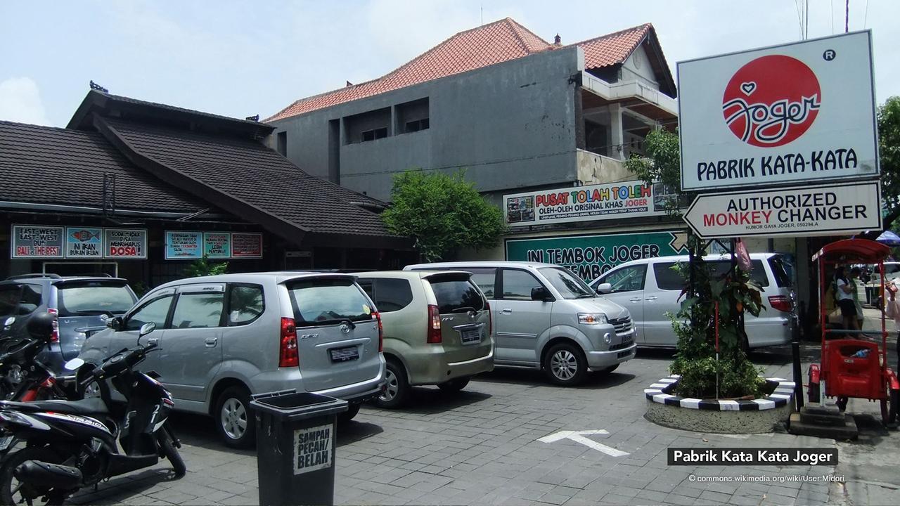 Zen Rooms Kuta Beach Poppies Lane Exterior photo